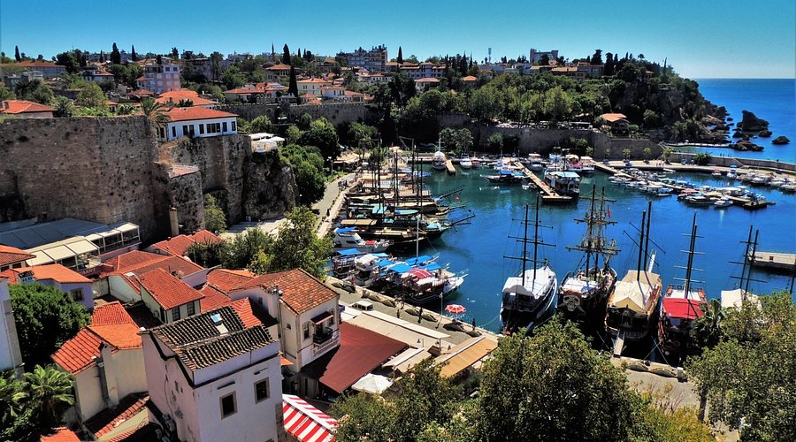 Antalya’yı yaşadım demek için Kaleiçi